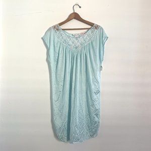 NWT Vintage Elizabeth Arden Baby Blue Night Gown